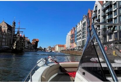 Historyczny rejs po Gdańskiej Starówce, Kanałach Portowych i Westerplatte