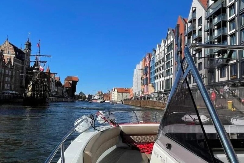 Historyczny rejs po Gdańskiej Starówce, Kanałach Portowych i Westerplatte